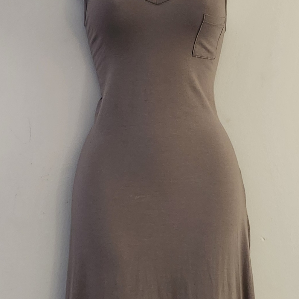 Color Thread V-neck Racerback Tank Maxi Dress Size:L Color: Taupe - Picture 12 of 15